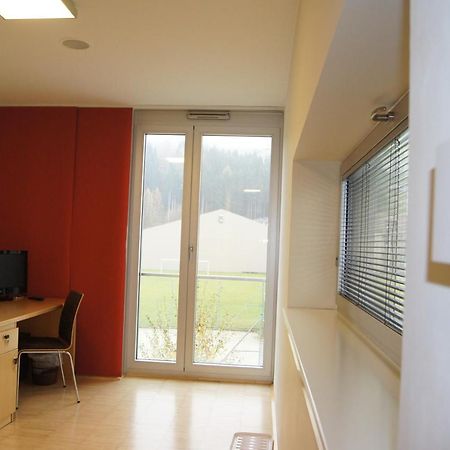 Hostel-Jugendherberge St. Johann Im Pongau Екстер'єр фото